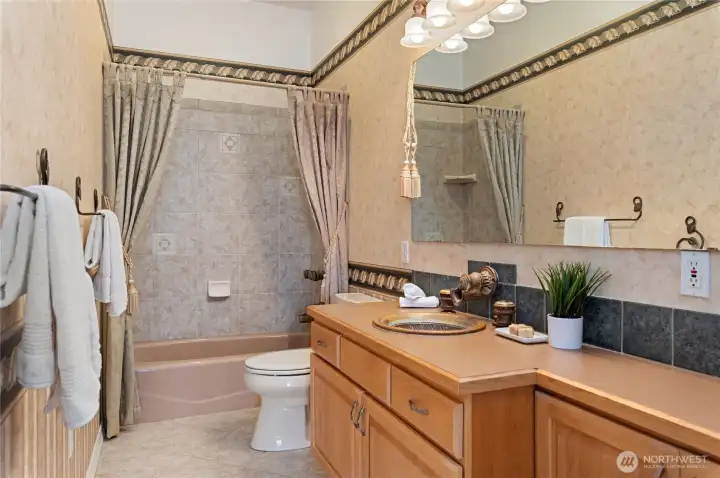 Main floor hall bath