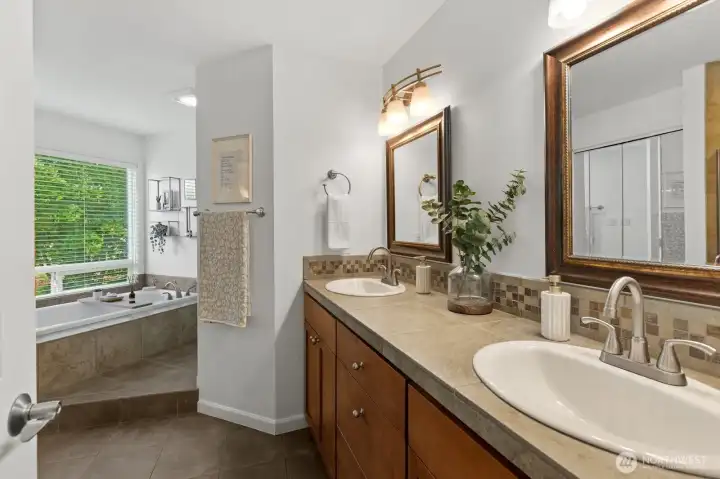 Primary Ensuite Primary Ensuite