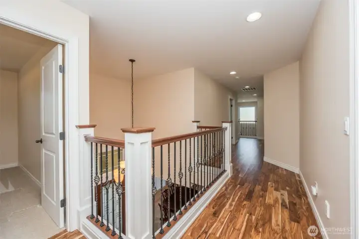 Plenty of space upstairs and in your hallway with 2 oversized linen closets and new Acacia hardwoods throughout the upstairs and stairwell Plenty of space upstairs and in your hallway with 2 oversized linen closets and new Acacia hardwoods throughout the upstairs and stairwell
