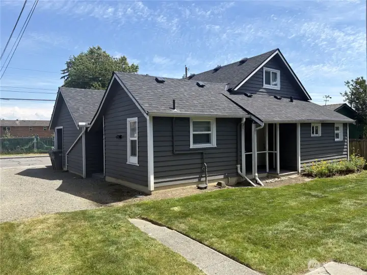 Back Duplex