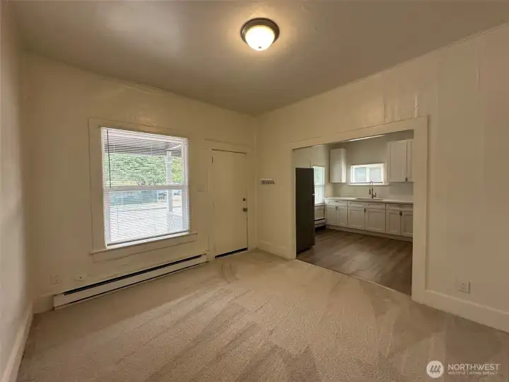 Unit 5 labeled 2520 Fulton