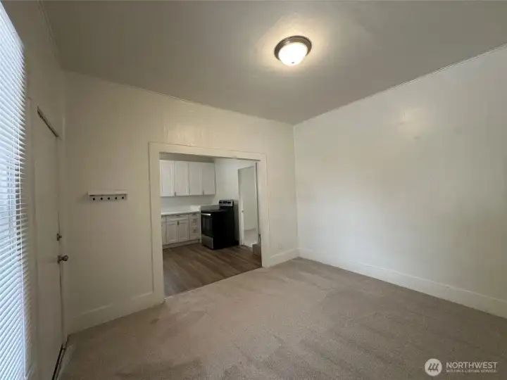 Unit 5 labeled 2520 Fulton