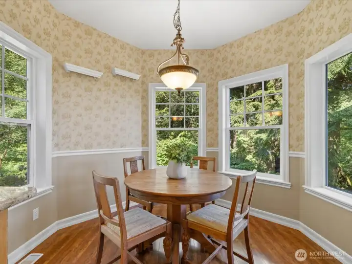 Eating nook off kitchen