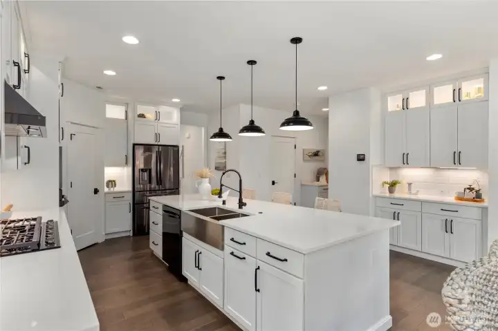 These photos are from the Martin model at a recent community, so overall plan, colors, building orientation, finishes, home outlook, and other details can and WILL vary. All photos, renderings, site maps, and floorplans are for visualization purposes only. These photos are from the Martin model at a recent community, so overall plan, colors, building orientation, finishes, home outlook, and other details can and WILL vary. All photos, renderings, site maps, and floorplans are for visualization purposes only.