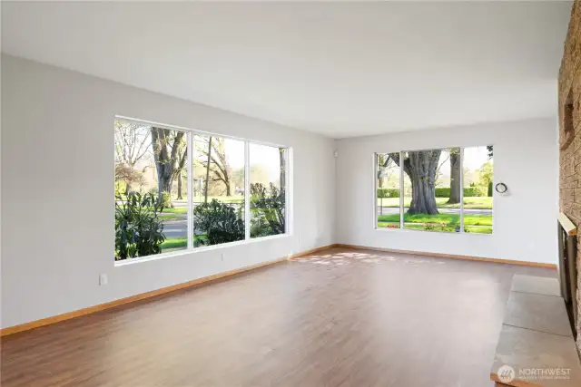 Living Rm