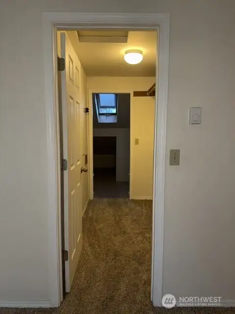 Walk-in closet