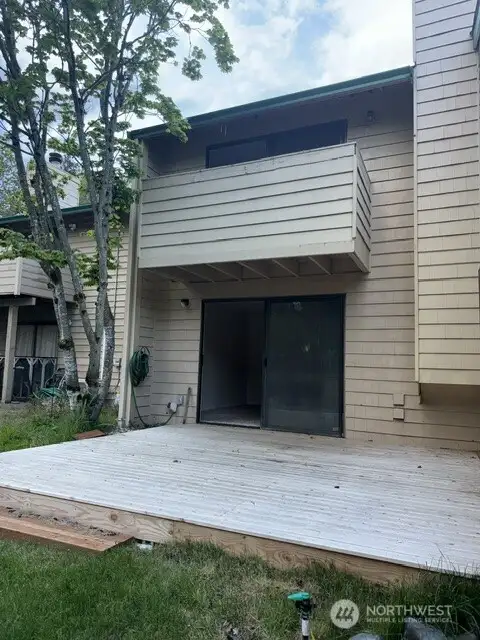Upper bathroom
