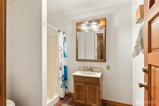 Entry level 3/4 bath