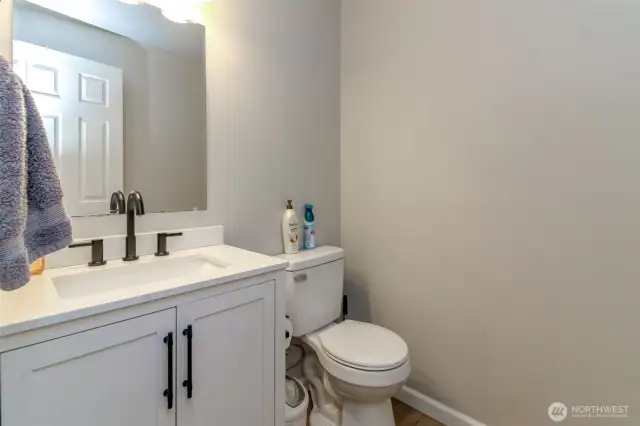 Downstairs 1/2 bath