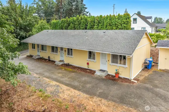 Primary shot of home - Clean, one-level rambler with three units