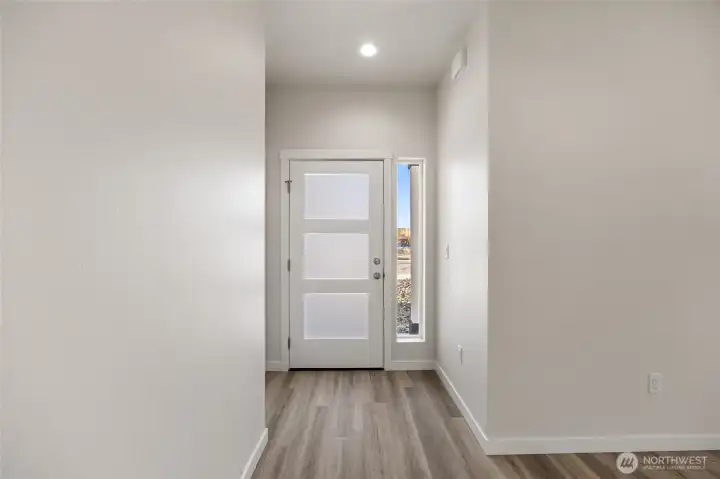 Photos are from previously built home. Finishes similar to, upgrades shown may not be available in this model. Upgrades/finishes my vary.