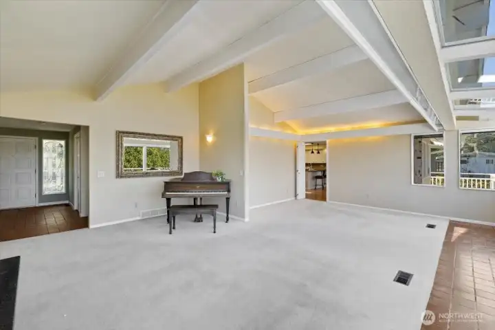 Large living room which adjoins dining space