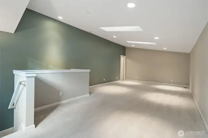 Bonus Room upstairs