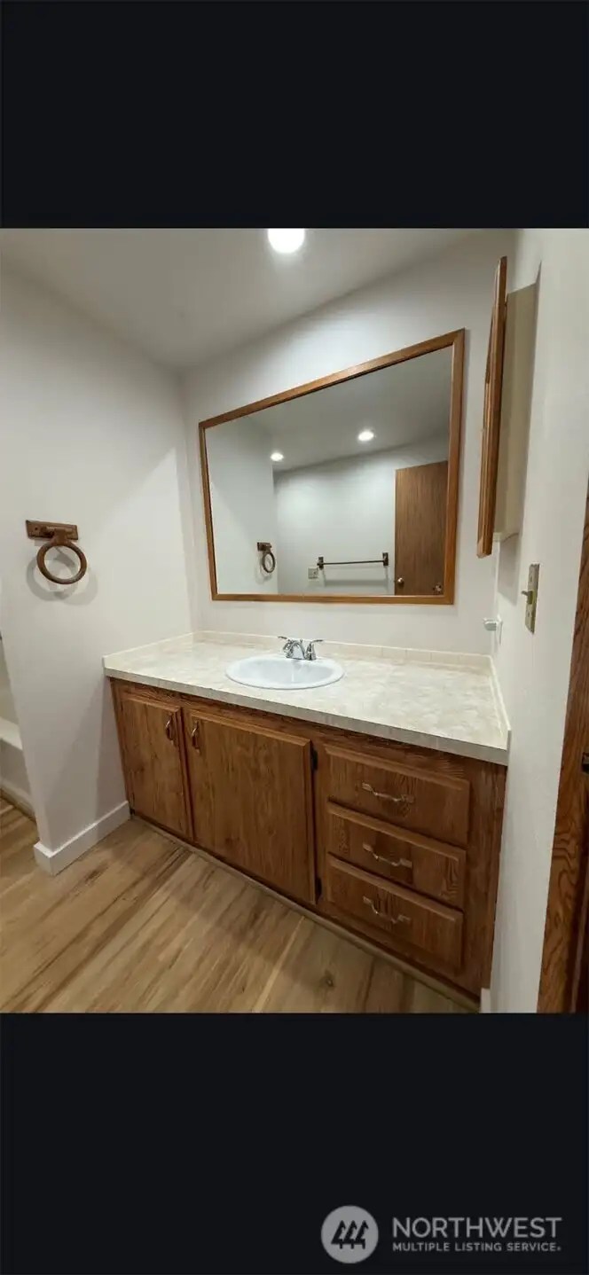 bathroom vanity