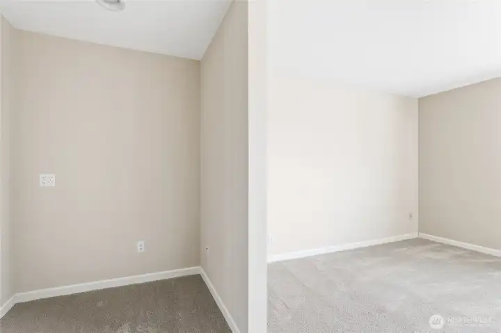 Bonus Closet