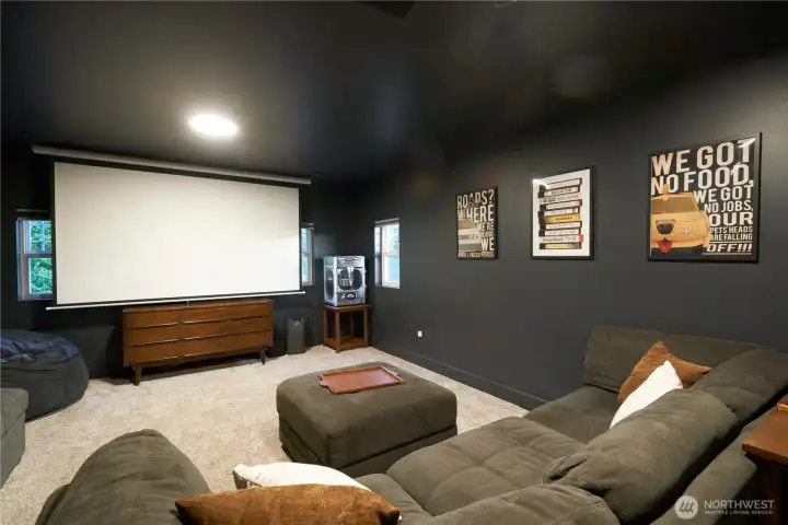The movie theatre is in the 2nd upstairs. That's right, 2 separate upstairs! The movie theatre is in the 2nd upstairs. That's right, 2 separate upstairs!