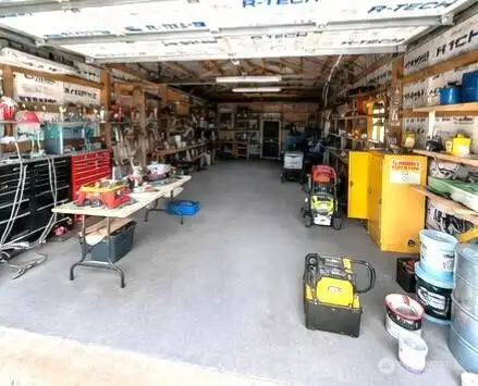 Shop view 1