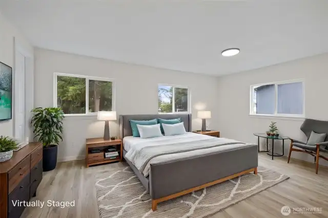 Master bedroom (Staged)