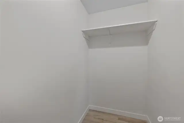 Walk in Closet
