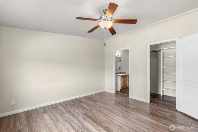 Primary suite