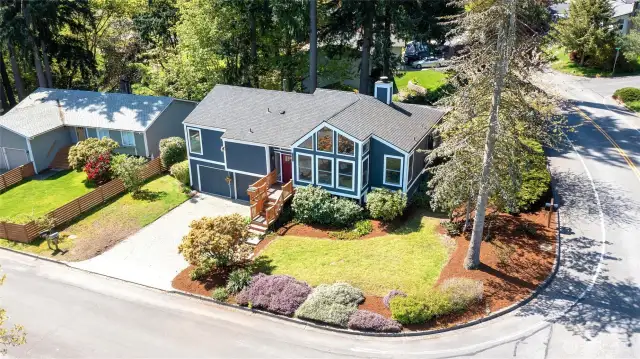 Picturesque corner lot!
