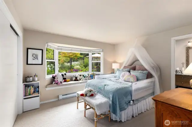 Guest Room.