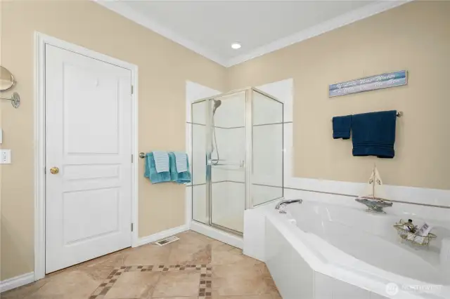 Soaking tub and shower. Heated Floors in the bath
