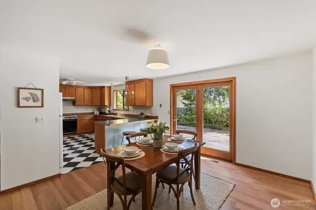 Dining Area to Kitchen