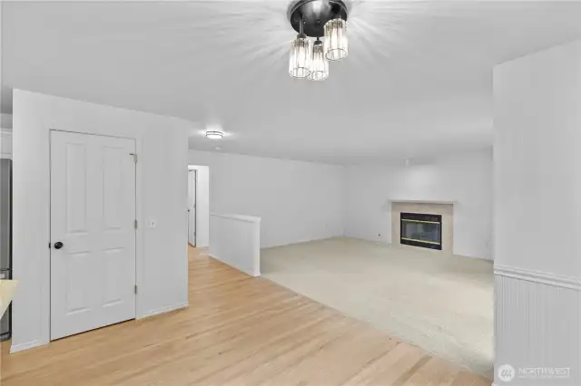 Kitchen Nook looking toward Pantry & Family Room