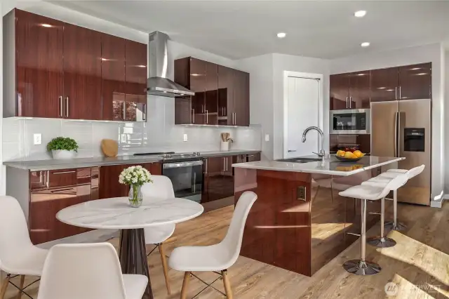 photo shown in homesite #6