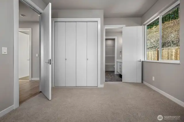 photo shown in homesite #6