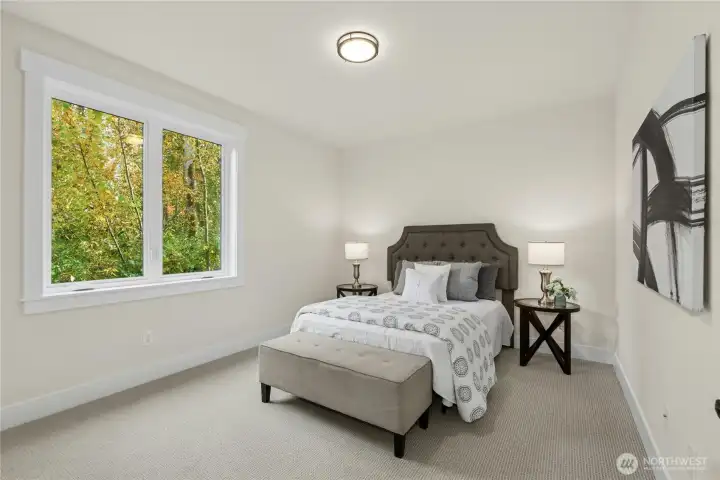 1st floor large guest suite w/ full bath