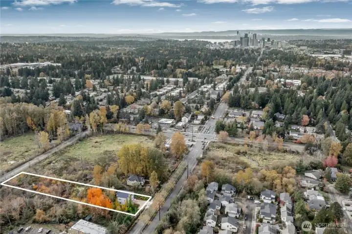 On 1.7 acre lot, tons of privacy