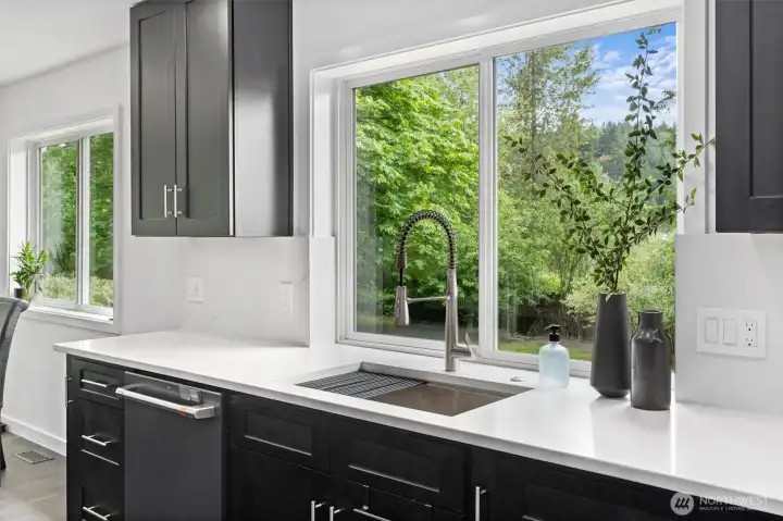 Large deep kitchen sink