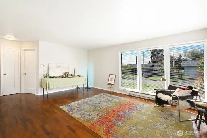 Spacious living room.