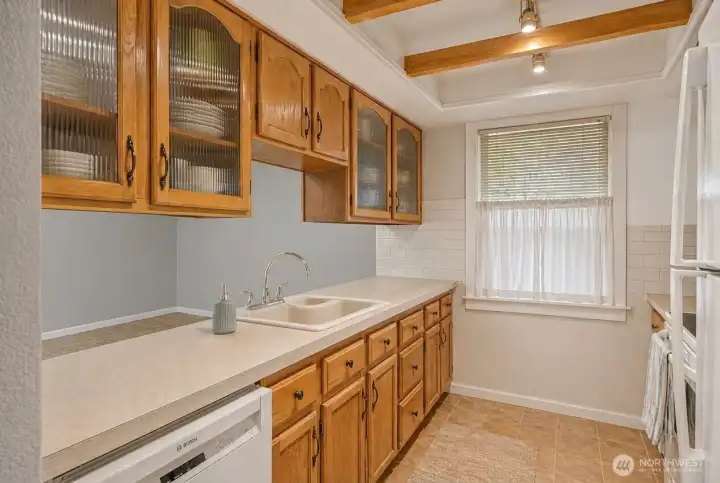 Virtual staging in kitchen.