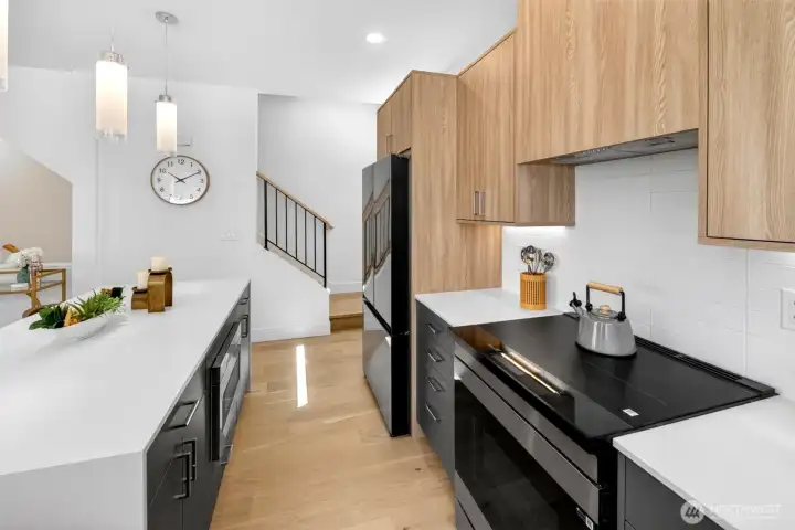 Photos are of model home 1761. Finishes may vary.