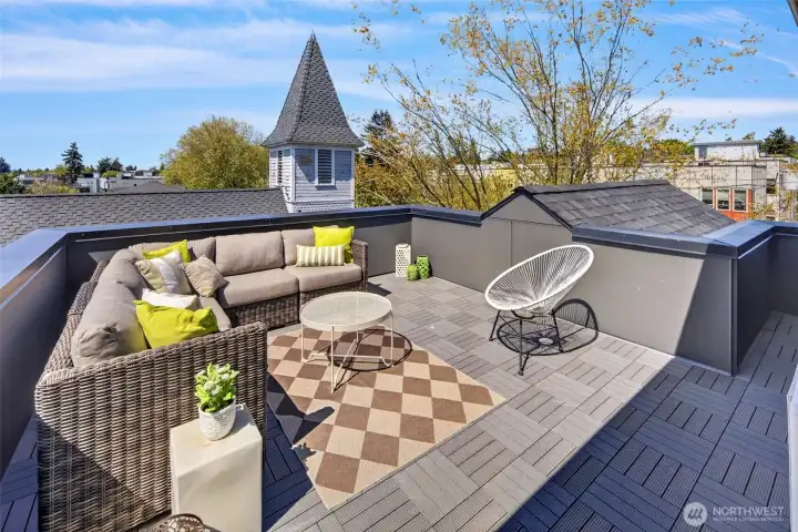 Photos are of model home 1761. Finishes may vary.
