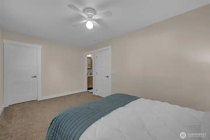 Main Floor Guest Suite Main Floor Guest Suite