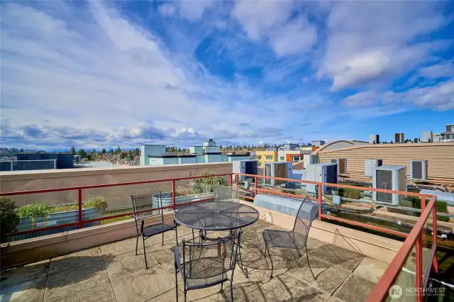 Community rooftop!