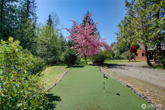 Putting green!