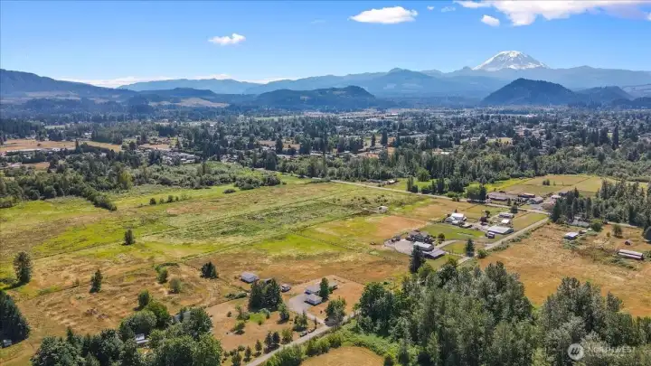 Aerial view of Mt Rainier.
