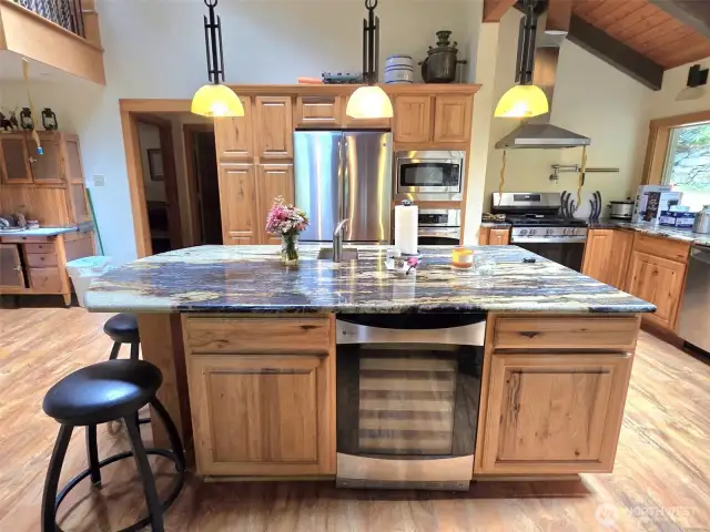 Gorgeous high end kitchen
