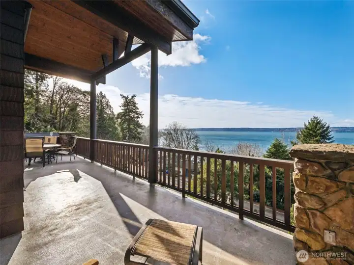 Deck access from office/den