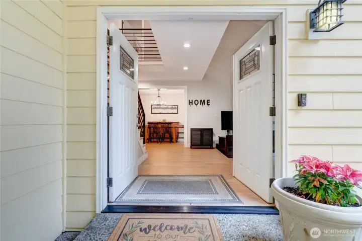 Double door entry
