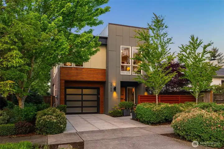 Modern style and thoughtful design come together in this light-filled Belvidere home Modern style and thoughtful design come together in this light-filled Belvidere home
