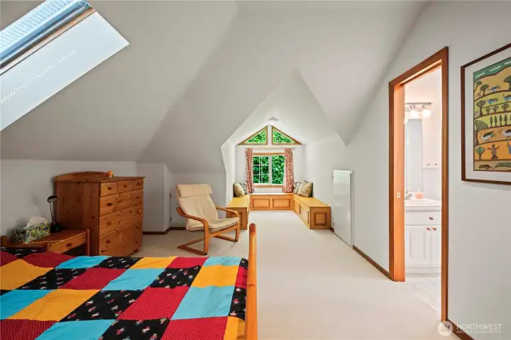 Bonus Room