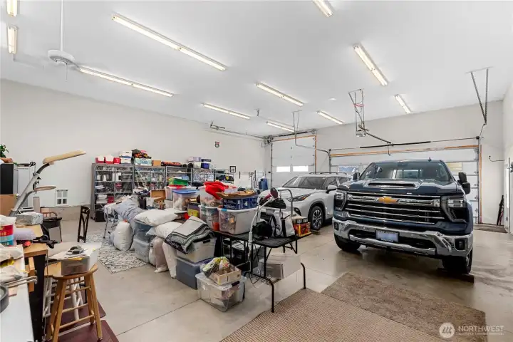 36x40 attached shop with 12'4" RV bay door