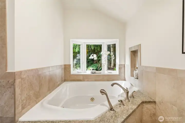 Primary bath with spa-like jetted tub