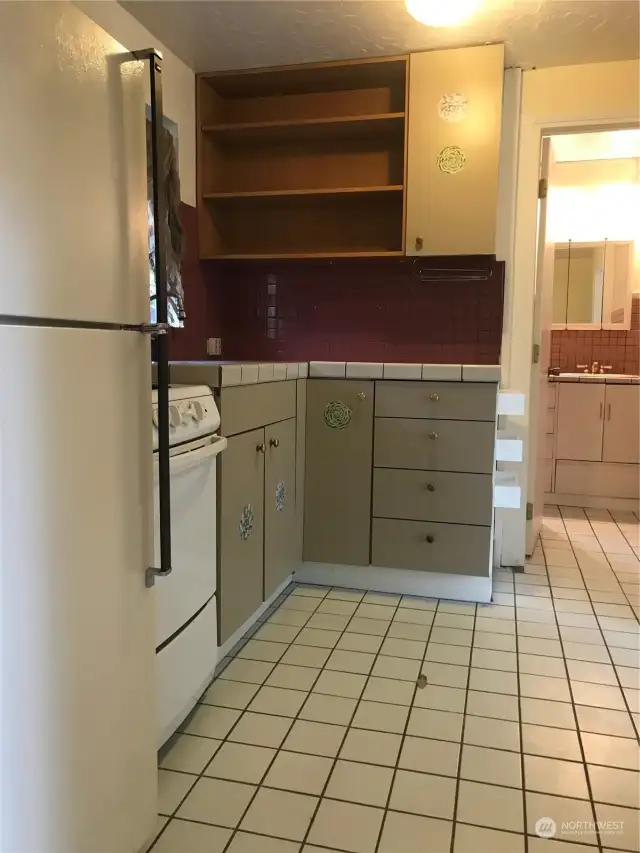 3845 Kitchen